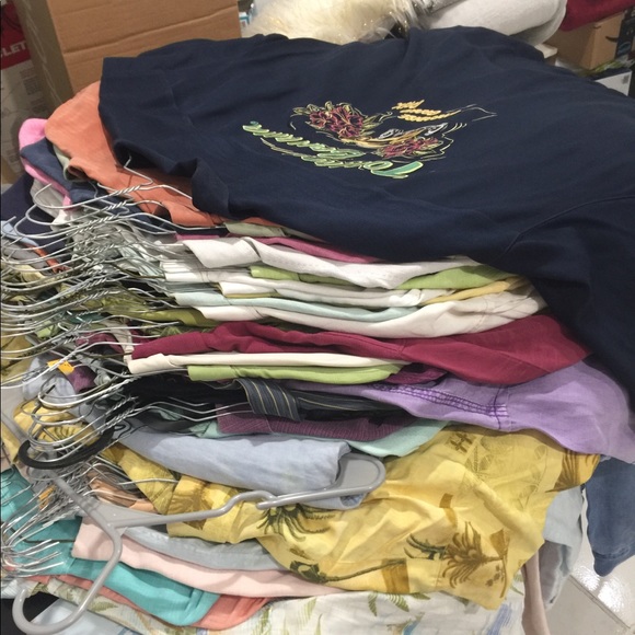 Tommy Bahama Men’s Shirts - Picture 2 of 13